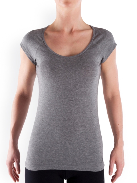 

NYAMBA By Decathlon Women Grey Solid Slim Fit Moisture Wicking Scoop Neck T-shirt