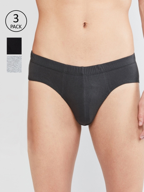 

max Men Pack of 3 Solid Basic Briefs NOOSCLBFBKBLACK, Black