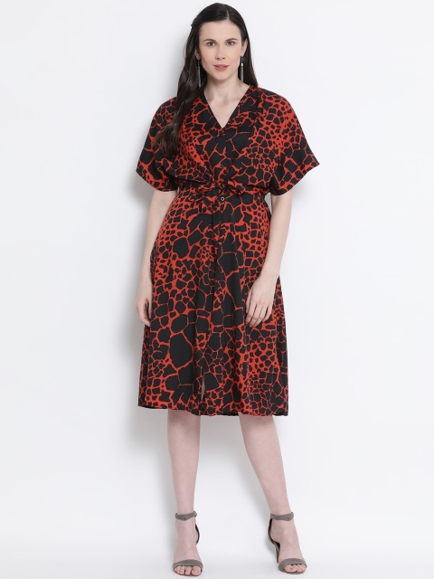 

Oxolloxo Women Black Printed Fit and Flare Dress