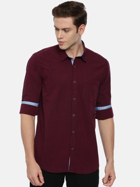 

ARISER Men Burgundy Regular Fit Checked Casual Shirt