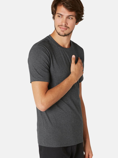 

NYAMBA By Decathlon Men Grey & Black Slim Fit T-shirt with Shorts