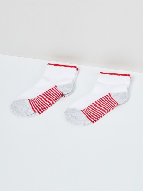 

max Boys Pack Of 2 Ankle-Length Socks, White