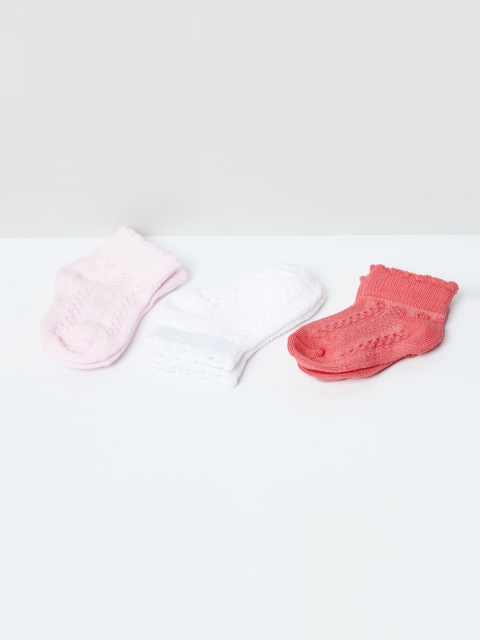 

max Girls Pack of 3 Assorted Patterned Ankle-Length Socks, Pink