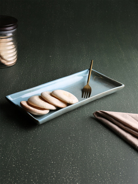 

ellementry Blue Solid Ceramic Rectangular Serving Tray
