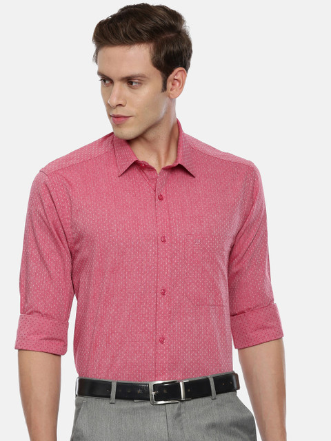 

ARISER Men Red Regular Fit Self Design Formal Shirt