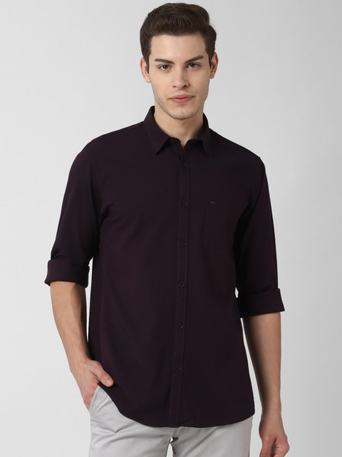 

Peter England Casuals Men Black Regular Fit Solid Casual Shirt