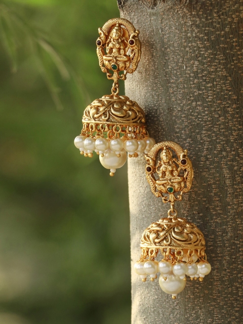 

Adwitiya Collection Gold-Toned Dome Shaped Jhumkas