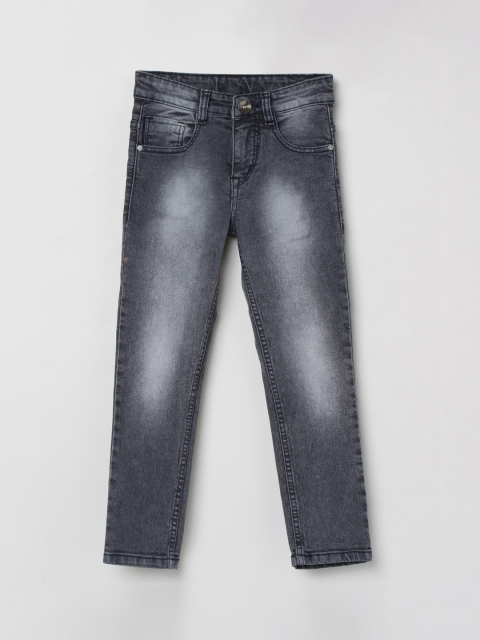 

max Boys Grey Slim Fit Mid-Rise Clean Look Jeans