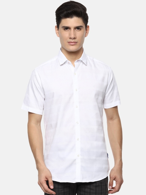 

V Dot Men White Slim Fit Striped Casual Shirt
