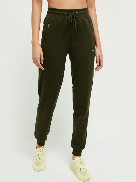 

max Women Olive Green Regular Fit Solid Joggers