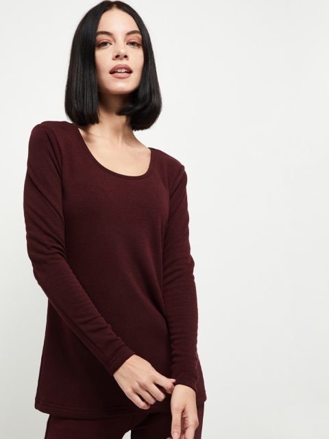 

max Women Burgundy Solid Round Neck T-shirt