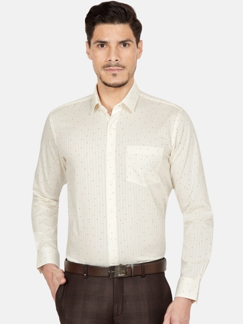 

Oxemberg Men Off-White Slim Fit Printed Casual Shirt