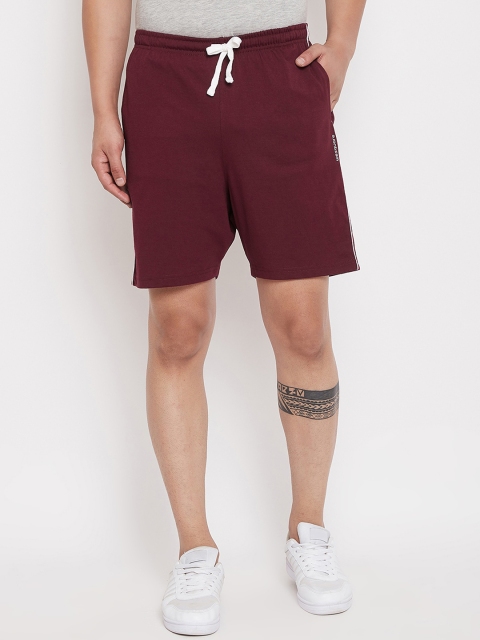 

wesquare Men Maroon Solid Regular Fit Sports Shorts