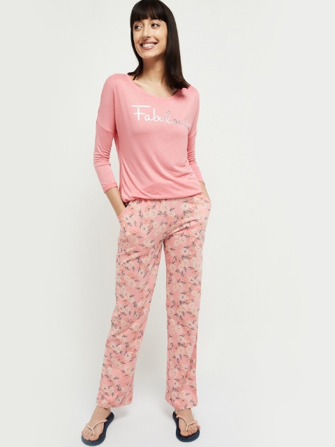 

max Women Pink & Off-White Printed Night Suit