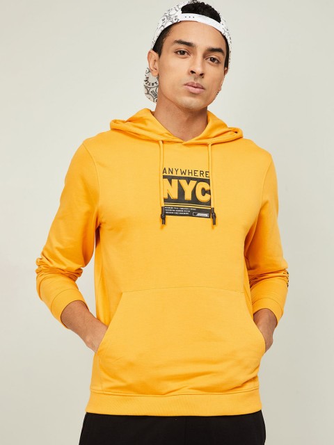 

Bossini Men Yellow Printed Hooded Sweatshirt