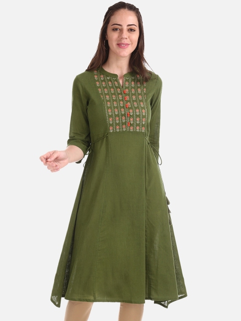 

Anahi Women Green & Red Yoke Design A-Line Kurta
