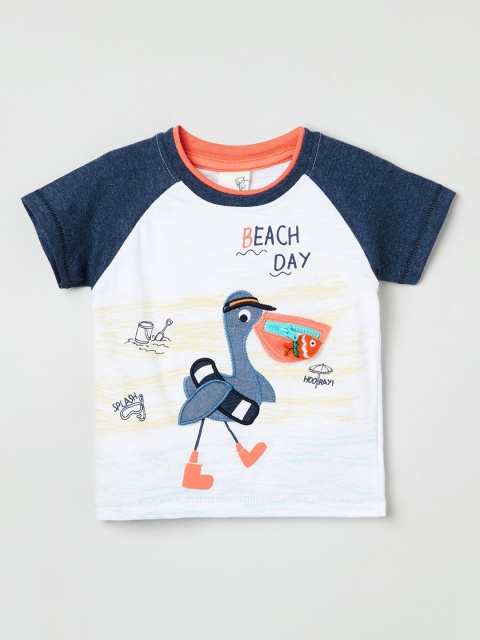 

max Boys White Printed Round Neck T-shirt
