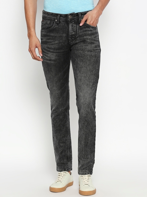 

Integriti Men Black Skinny Fit Mid-Rise Clean Look Jeans
