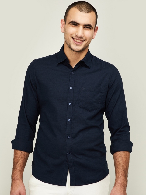 

CODE by Lifestyle Men Navy Blue Slim Fit Solid Casual Shirt