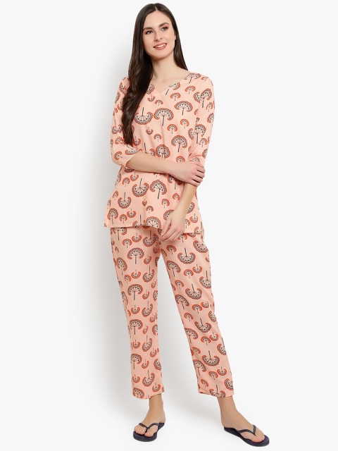 

Desi Rang Women Peach-Coloured & Orange Printed Night suit
