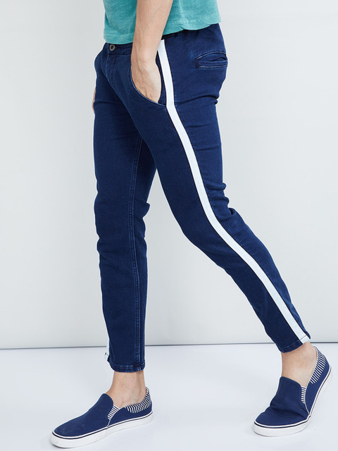 

max Men Blue Skinny Fit Mid-Rise Clean Look Jeans
