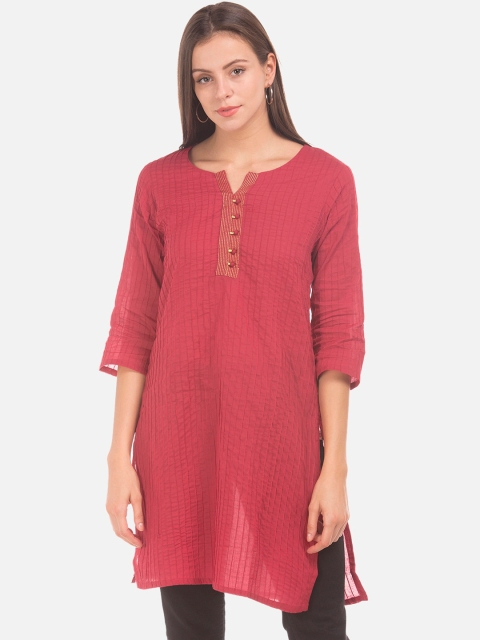 

Karigari Women Pink Striped Straight Kurta
