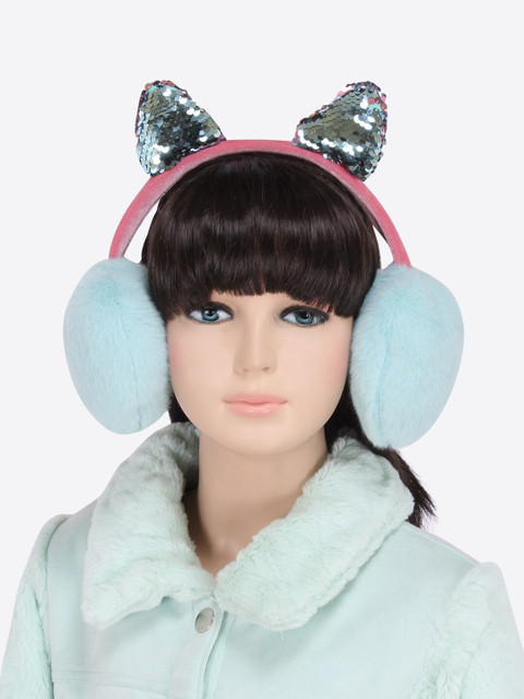 

CUTECUMBER Blue Fur Ear Muffs
