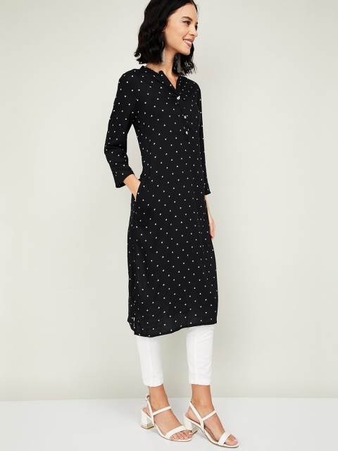 

Melange by Lifestyle Women Black Printed Straight Kurta