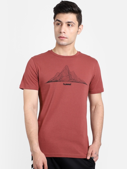 

hummel Men Red Printed Round Neck T-shirt
