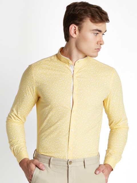 

RICHARD PARKER by Pantaloons Men Yellow & Off-White Regular Fit Printed Formal Shirt