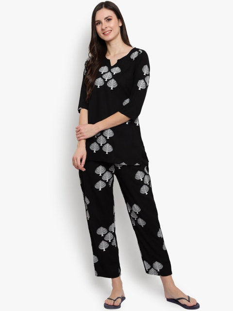 

Desi Rang Women Black Printed Night suit