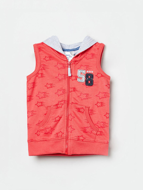 

max Boys Red Printed Hooded Sweatshirt