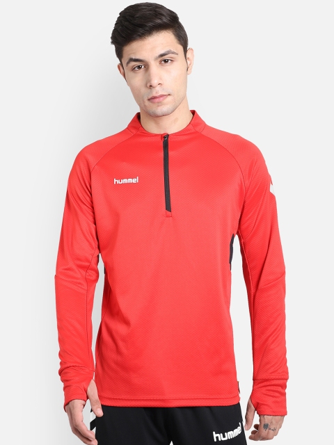 

hummel Men Red Solid Sweatshirt