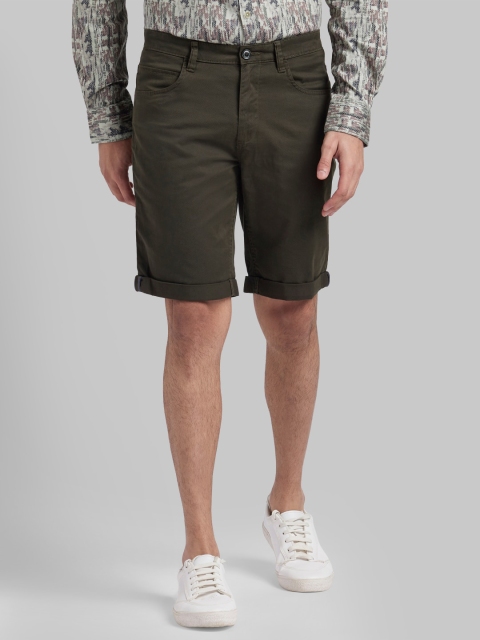 

Parx Men Green Solid Regular Fit Regular Shorts