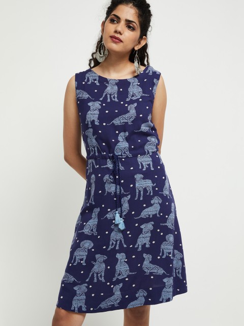 

max Women Blue & Off-White Printed Fit and Flare Dress