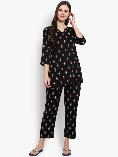

Desi Rang Women Black & Off-White Printed Night Suit