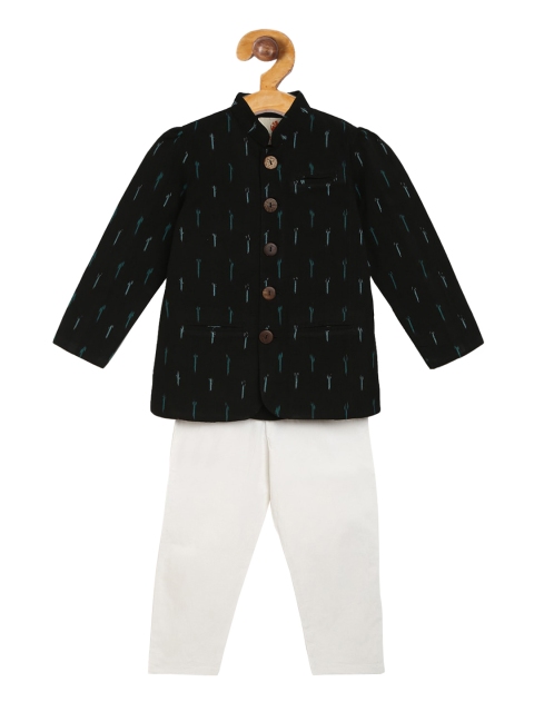 

charkhee Boys Black & White Printed Kurta with Pyjamas