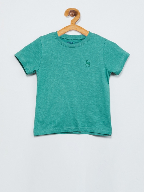 

max Boys Green Solid Round Neck T-shirt