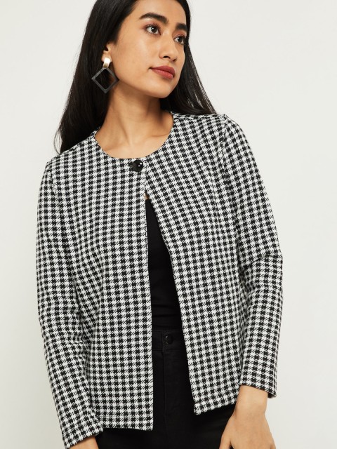 

max Women White Checked Sweatshirt