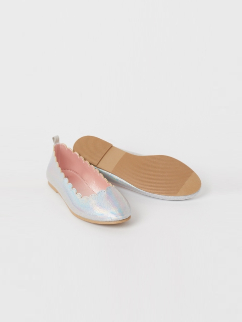 

H&M Girls Silver-Toned Shimmering Ballet Pumps