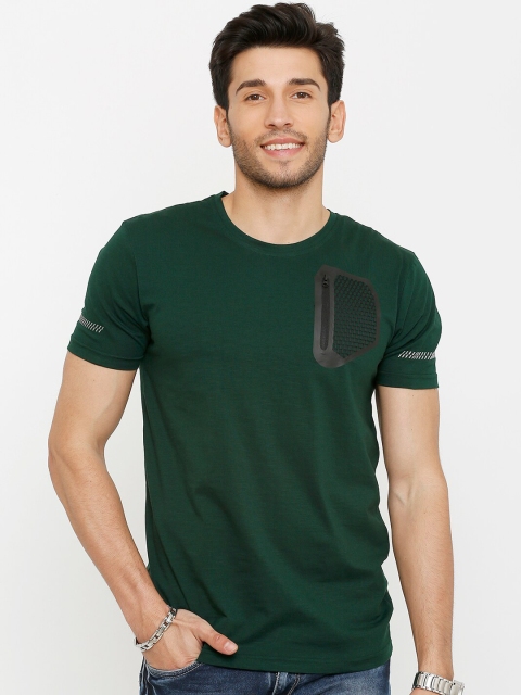 

Rex Straut Jeans Men Green Solid Round Neck T-shirt