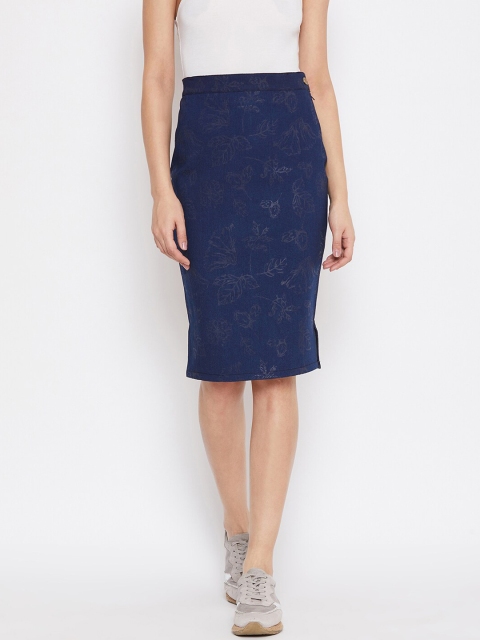 

Ustraa black, Blue