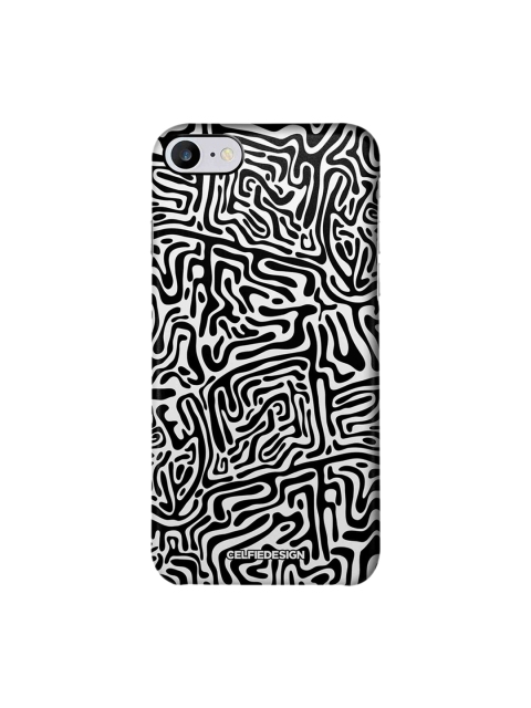 

CelfieDesign Black & White Maze Abstract Apple iPhone 7 Back Cover Base 501