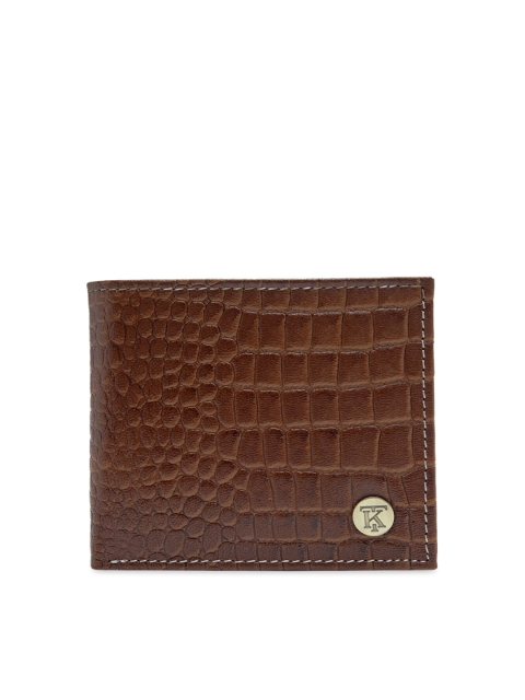

Teakwood Leathers Unisex Tan Brown Textured Two Fold Leather Wallet