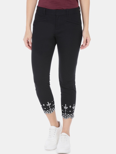 

GAP Women Black Skinny Fit Self Design Regular Trousers