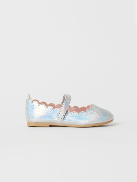 

H&M Girls Silver-Toned Shimmering Ballet Pumps