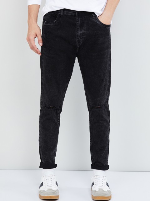 

max Men Black Slim Fit Mid-Rise Slash Knee Stretchable Jeans