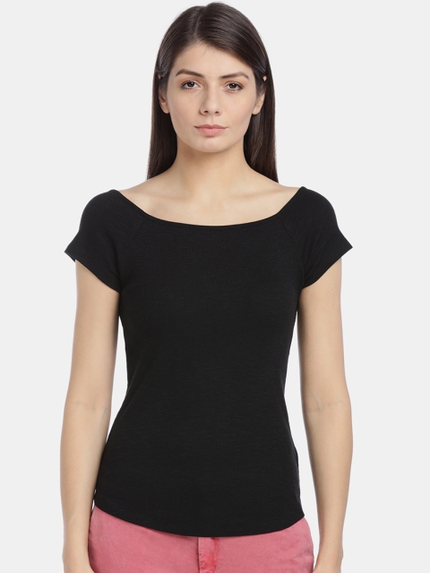 

GAP Women Black Ribbed Round Neck Top