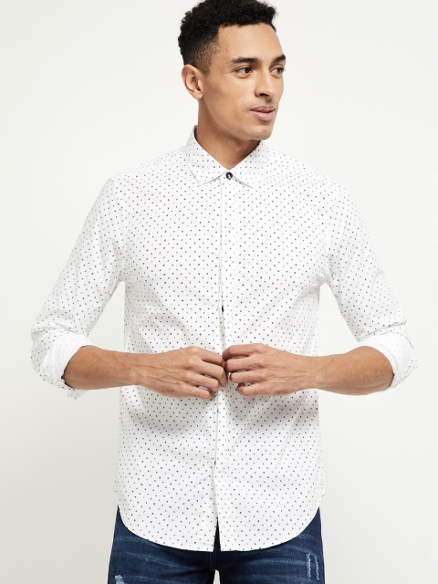 

max Men White & Black Slim Fit Printed Casual Shirt