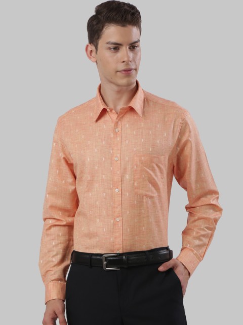 

Next Look Men Orange Regular Fit Self Design Casual Shirt
